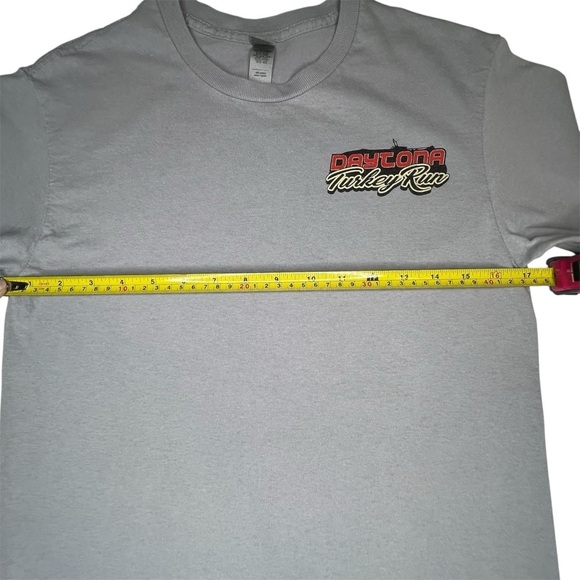Y2K Daytona Turkey Run Graphic T-Shirt Women Small Short Sleeve 100% Cotton Gray - Picture 7 of 11